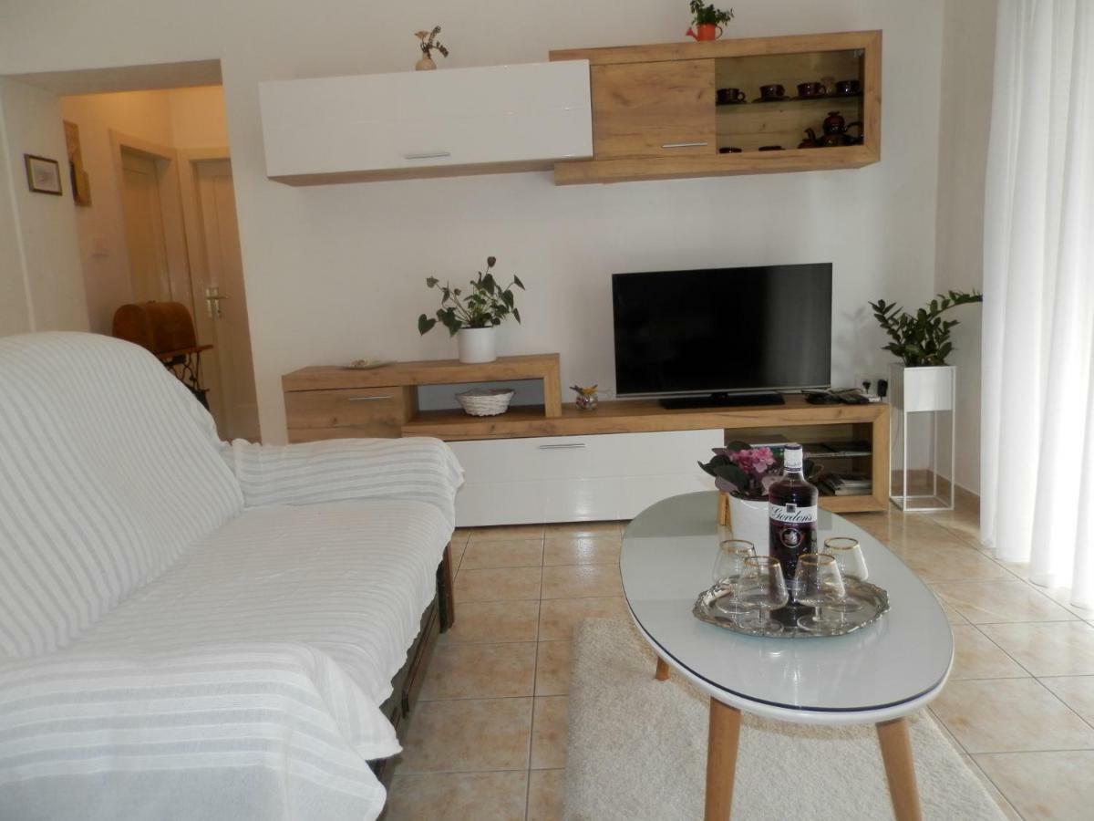 Apartment Slavica Lozovac Εξωτερικό φωτογραφία