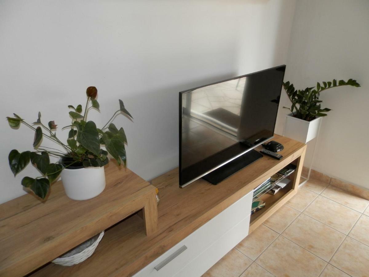 Apartment Slavica Lozovac Εξωτερικό φωτογραφία