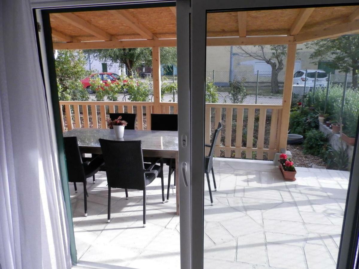 Apartment Slavica Lozovac Εξωτερικό φωτογραφία