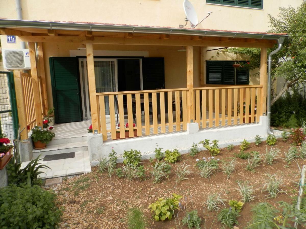 Apartment Slavica Lozovac Εξωτερικό φωτογραφία